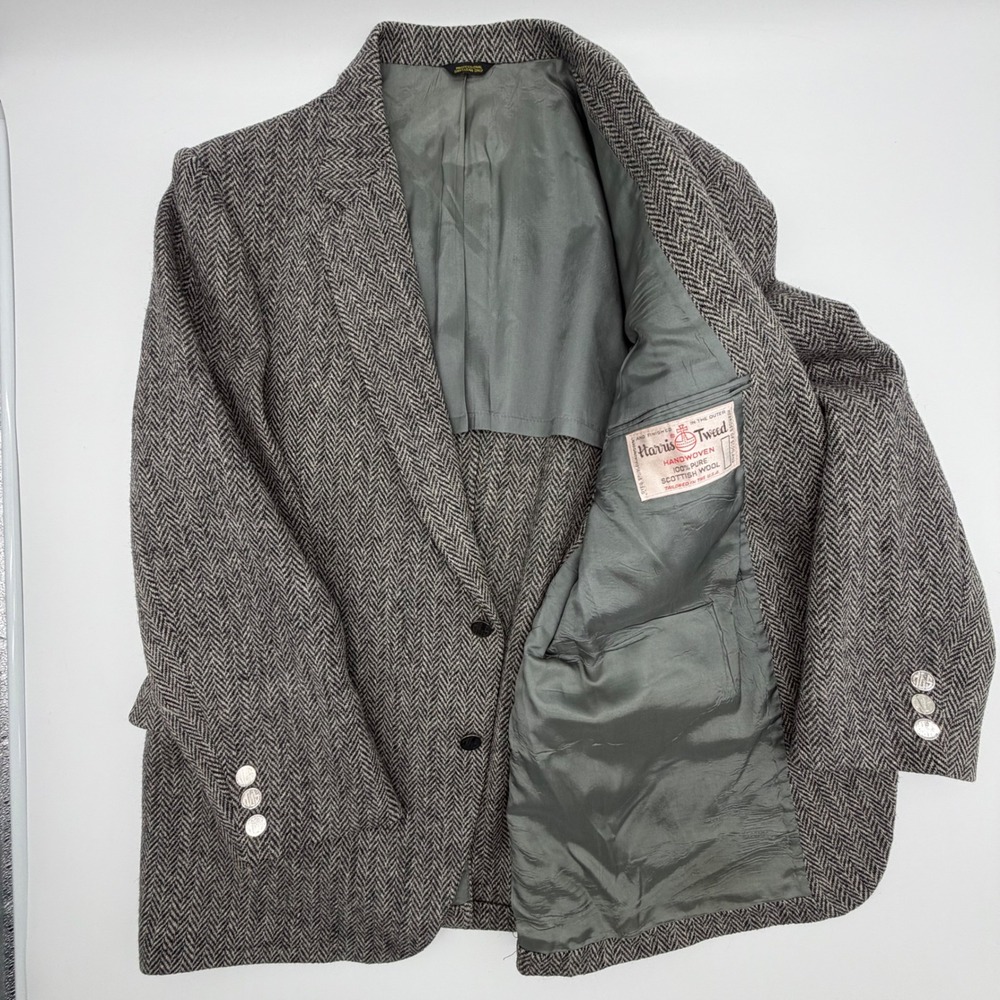 Harris Tweed Mens Grey Herringbone Wool Blazer Sport Coat Handwoven USA Vintage